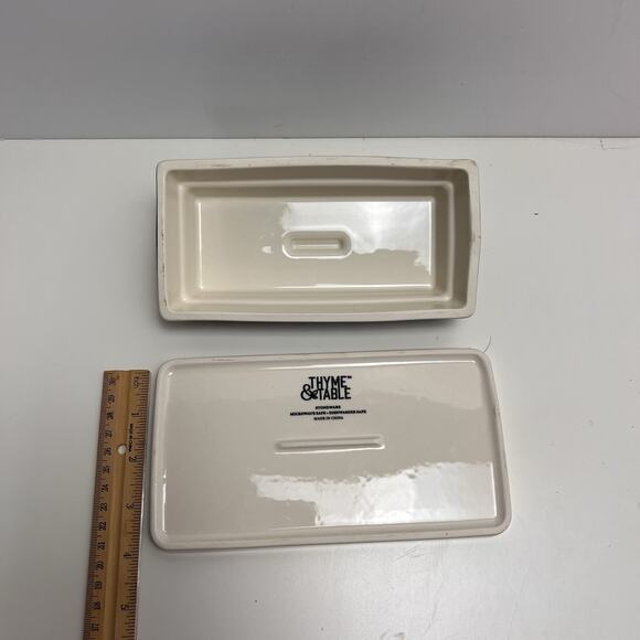 THYME & TABLE Ceramic Butterdish~ Covered ~ 2.25" x 4" x 7.5" - Picture 6 of 6